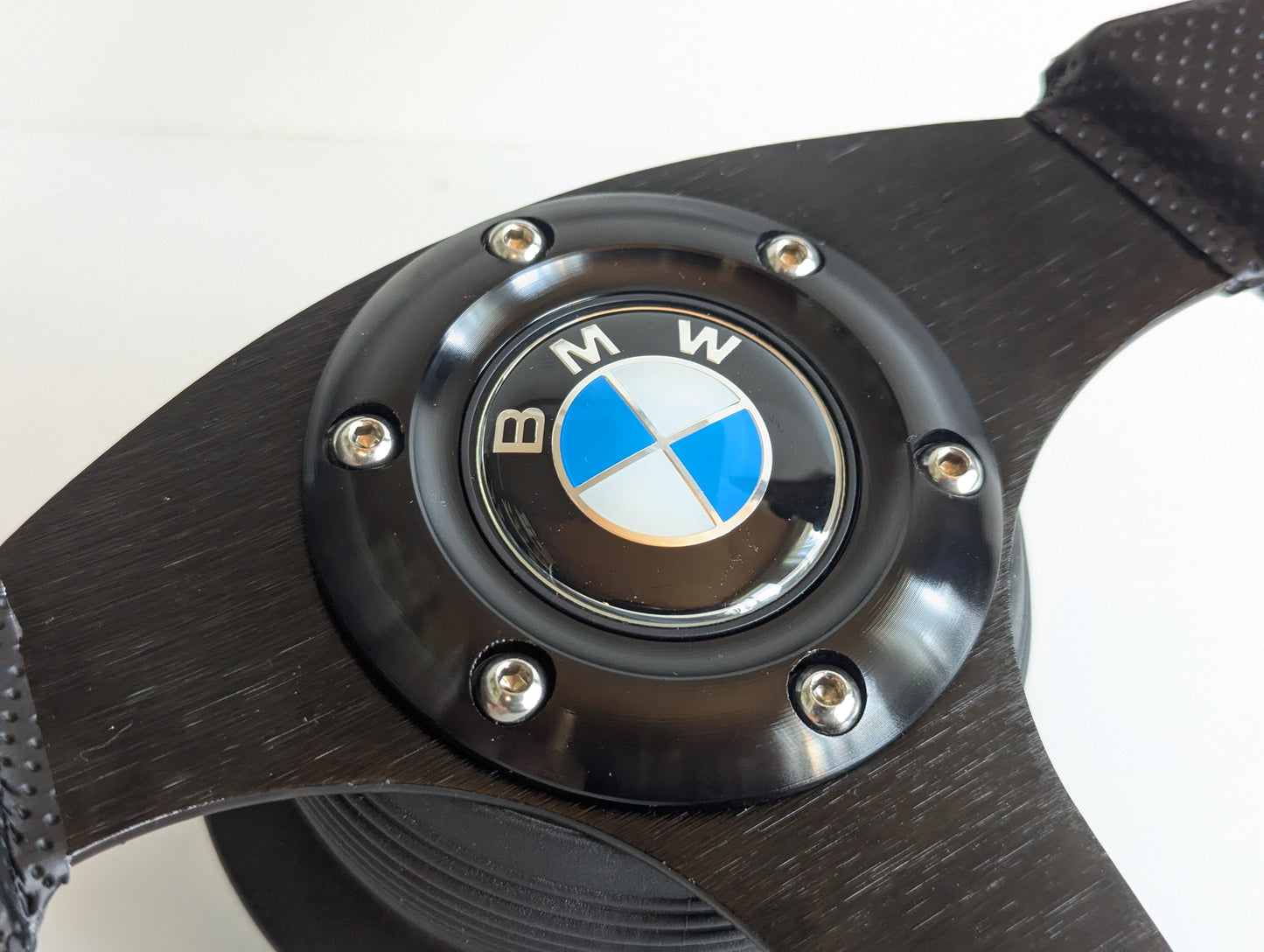 Steering Wheel For BMW E31 E32 E34 E36 (1992-1995) - 320 mm, Perforated Leather, Black Spokes, Sport Vision, Drift
