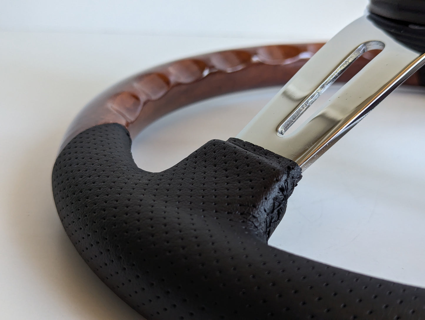 Steering Wheel For VW Golf Jetta Mk5 Passat Caddy Polo EOS 03-10 - Flat Bottom, Wood, Vintage, Black Leather, Chrome spokes, 350mm