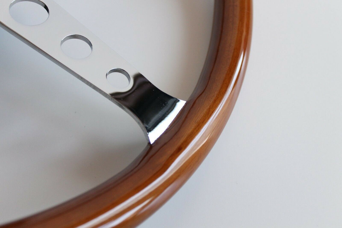 Steering Wheel For Alfa Romeo 2000 GTV Veloce GT Montreal Nuova Giulia (1971-1975) - Wooden Rim, Vintage, Classic Vision, Chrome spokes with holes, 380mm