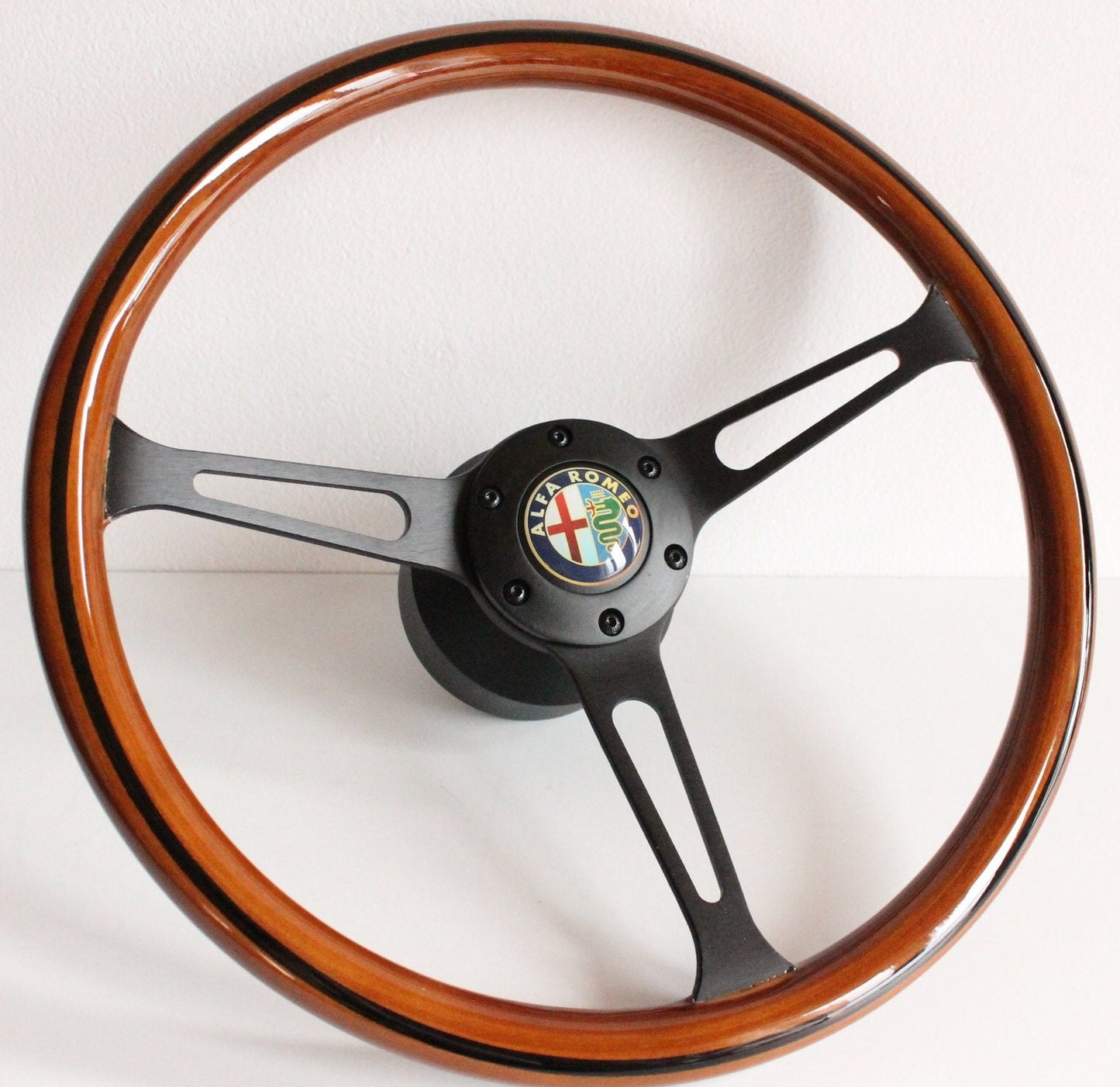 Steering Wheel For Alfa Romeo GT SPIDER S2 Giulia Montreal (1969-1982) - Wooden Rim, Black Spokes, Black Trim, Classic, 380mm