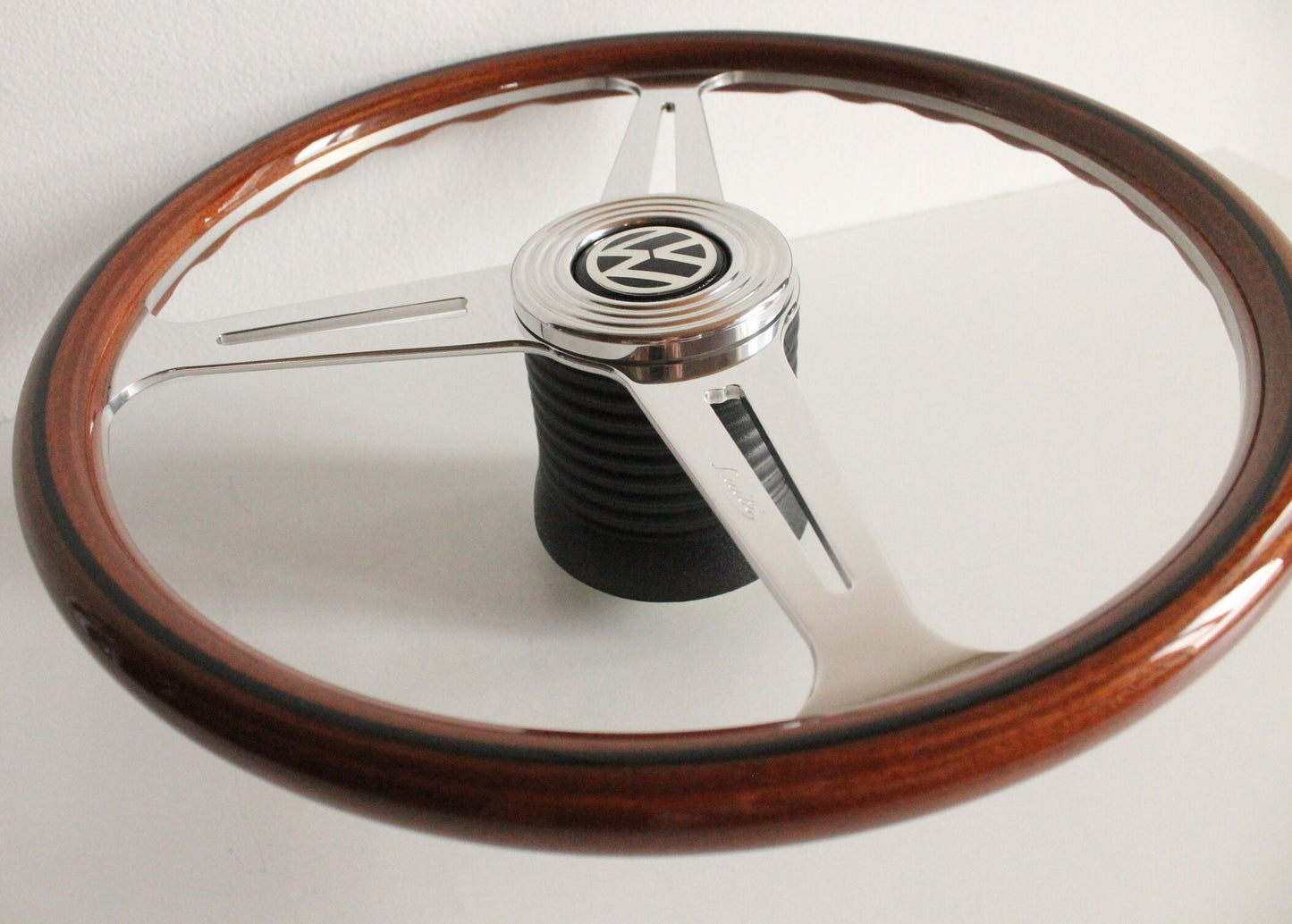 Steering Wheel For VW T4 Bus Caravelle Multyvan Transporter (1996-2003) - Luisi OEM, Solid Wood, Premium, Vintage, Classic Style, Chrome Spokes, 390 mm