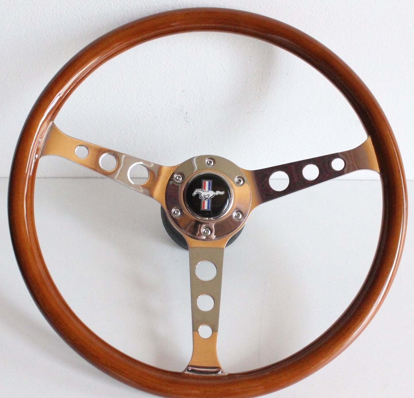 Steering Wheel For Ford Bronco Thunderbird Mustang F150 F250 F350 - Wooden Rim, Chrome Spokes with Holes, Classic, Vintage Style, 380 mm