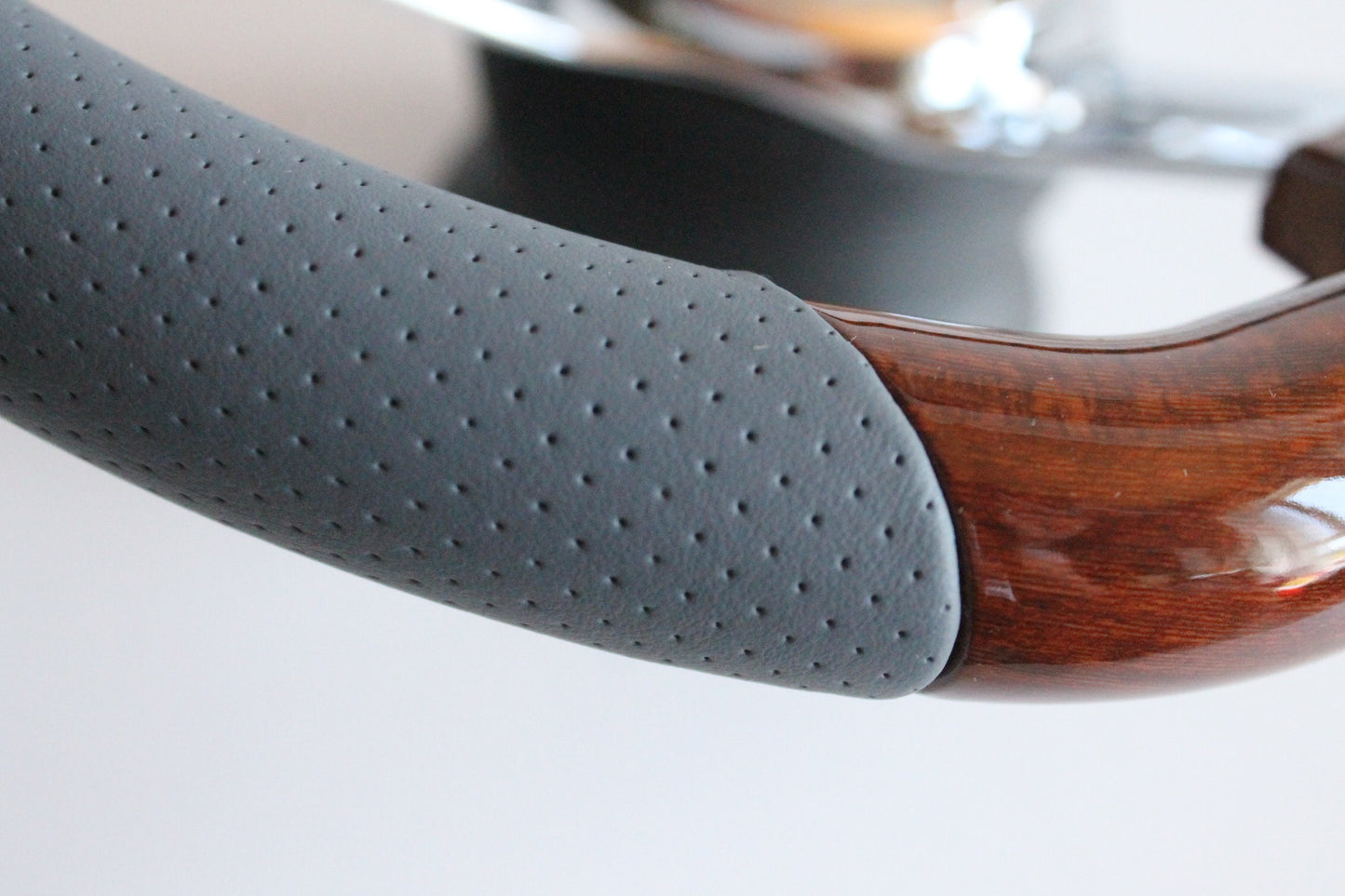 Steering Wheel For VW Mk2 Mk3 Passat Corrado (1988-1995) - Flat Bottom, Wood, Vintage, Grey Leather, Chrome spokes, 350 mm