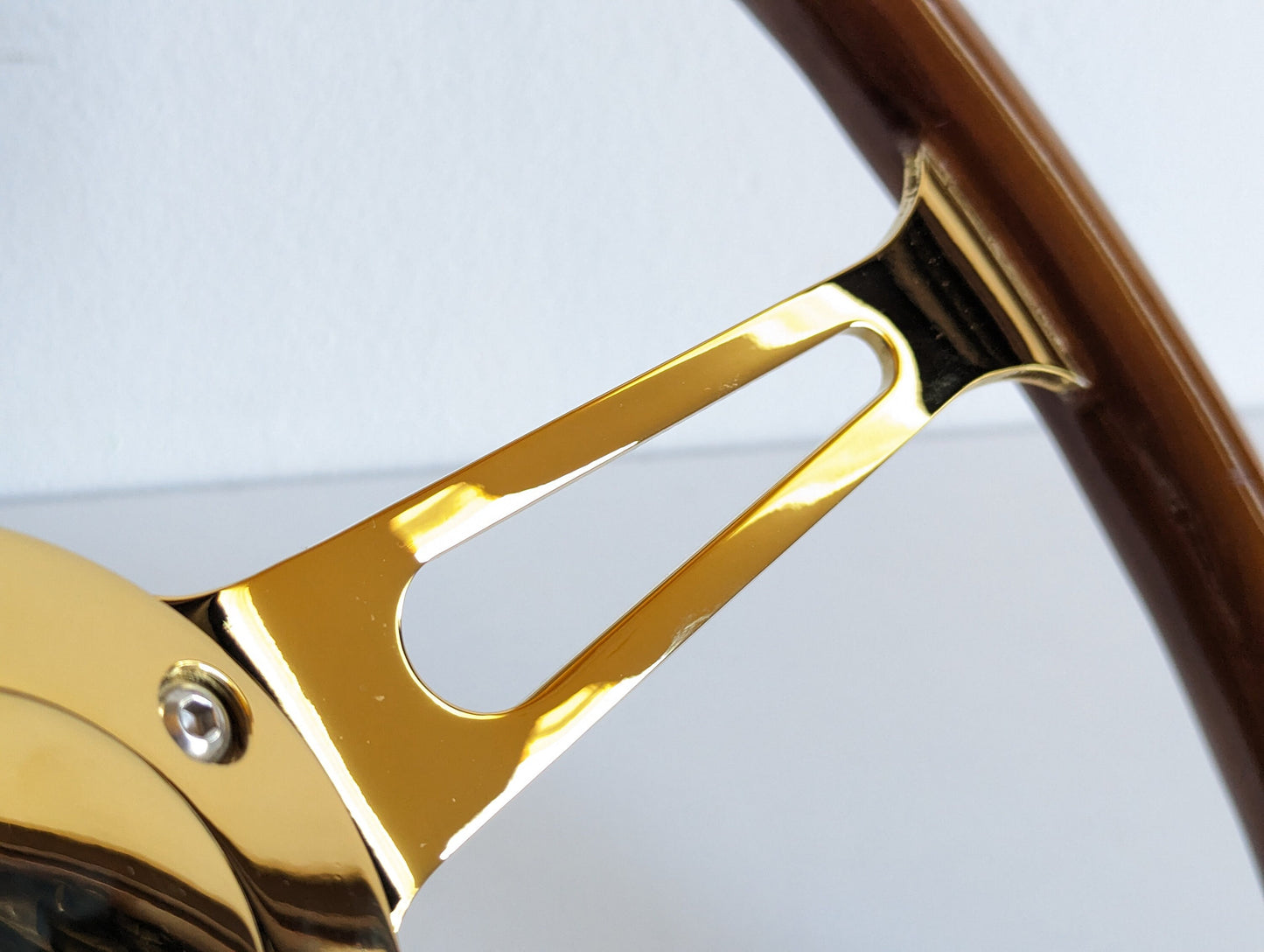 Steering Wheel For Mercedes Benz W123 W124 W201 W126 R107 (1978-1988) - Solid Wood, Vintage Gold Spokes, Classic Style, 380 mm