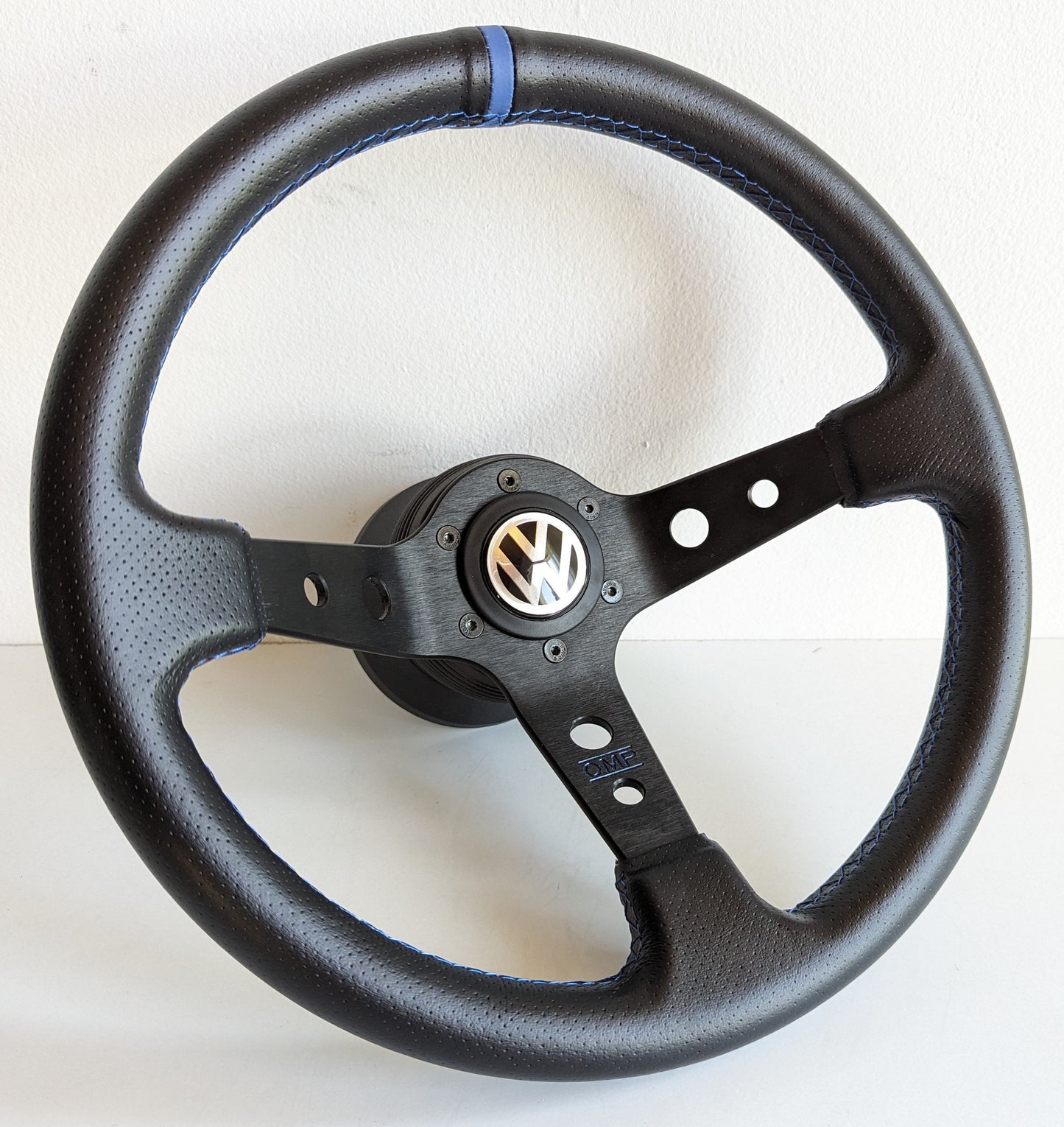 Steering Wheel For VW Golf Jetta Mk4 Bora B5 - Deep Dish, Perforated Leather, Red, Blue, Yellow, Green, 350 mm