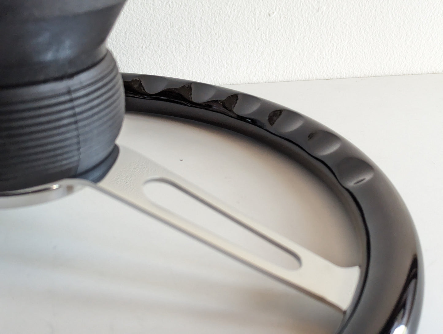 Steering Wheel For BMW E31 E32 E34 E36 (1992-1995) - 380mm Wooden Rim, Black Finish & Chrome Spokes