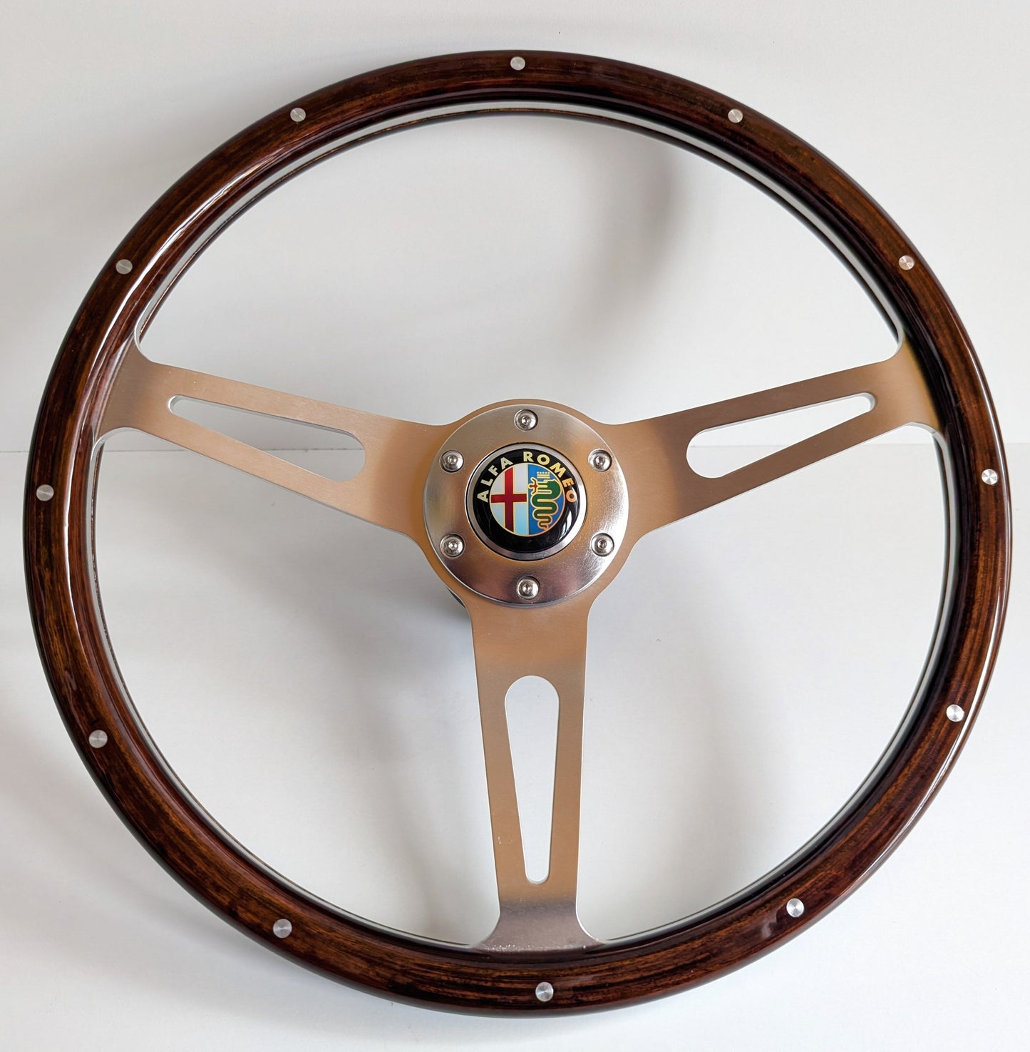 Steering Wheel For Alfa Romeo 2000 GTV Veloce GT Montreal Nuova Giulia (1970-1975) - Wooden Vintage, Classic Vision, Silver spokes , 380mm