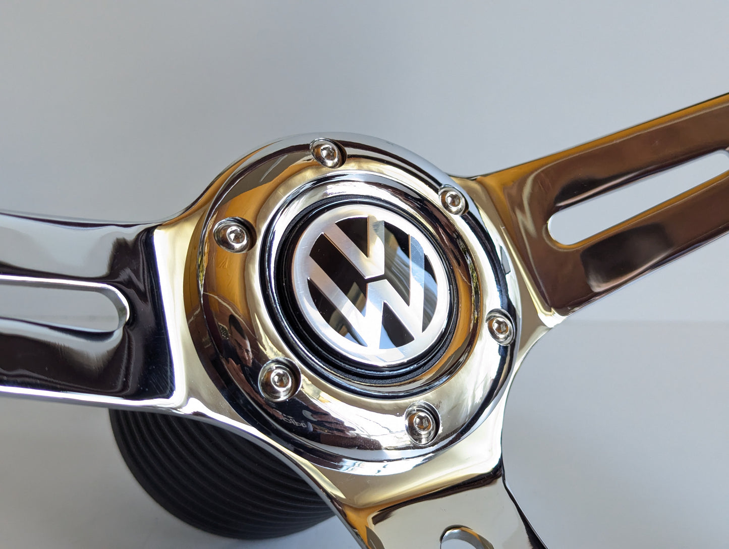 Steering Wheel For VW T4 Bus Caravelle Multyvan Transporter (1994-2003) - Flat Bottom, Wood, Vintage, Black Leather, Chrome spokes, 350 mm