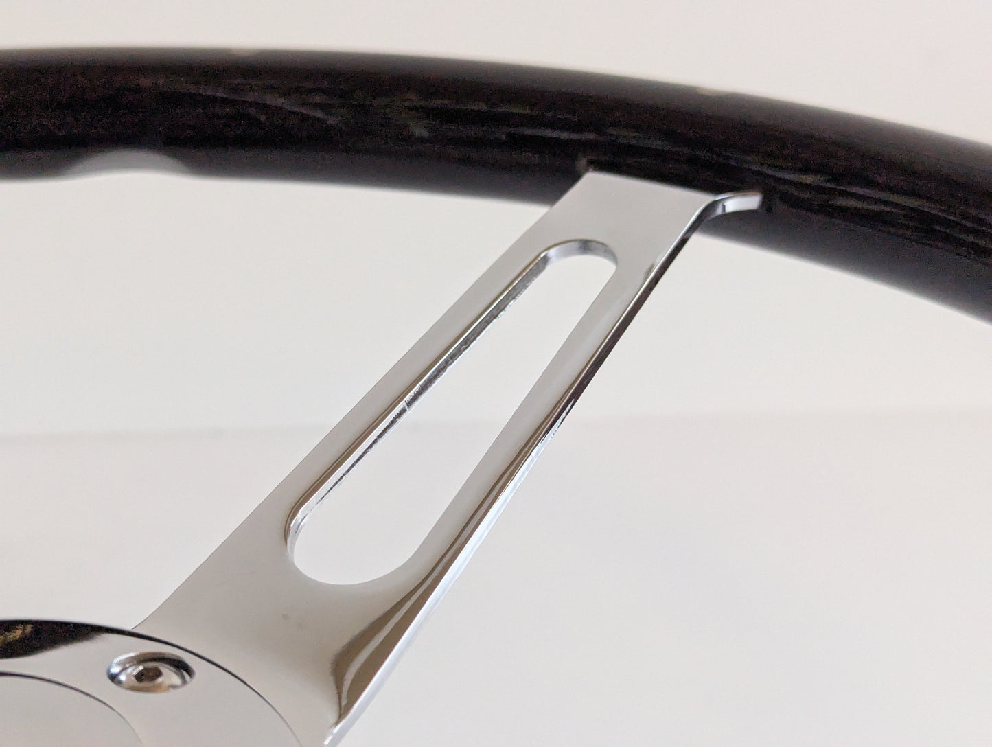 Steering Wheel For Chevrolet Corvette C3 Chevy (1969 - 1983) - 380mm Wooden Rim, Black Finish & Chrome Spokes