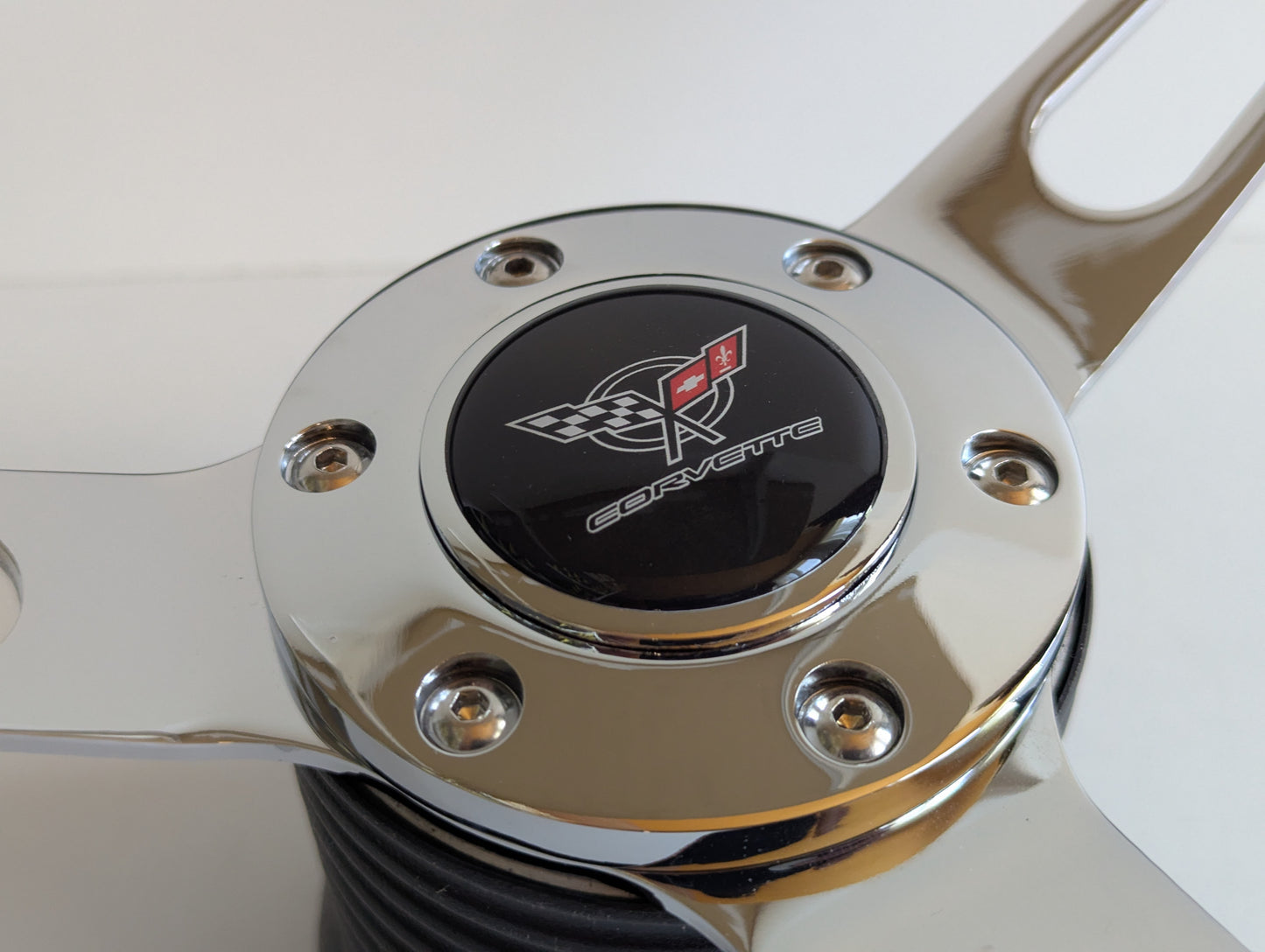 Steering Wheel For Chevrolet Corvette C3 Chevy (1969 - 1983) - 380mm Wooden Rim, Black Finish & Chrome Spokes