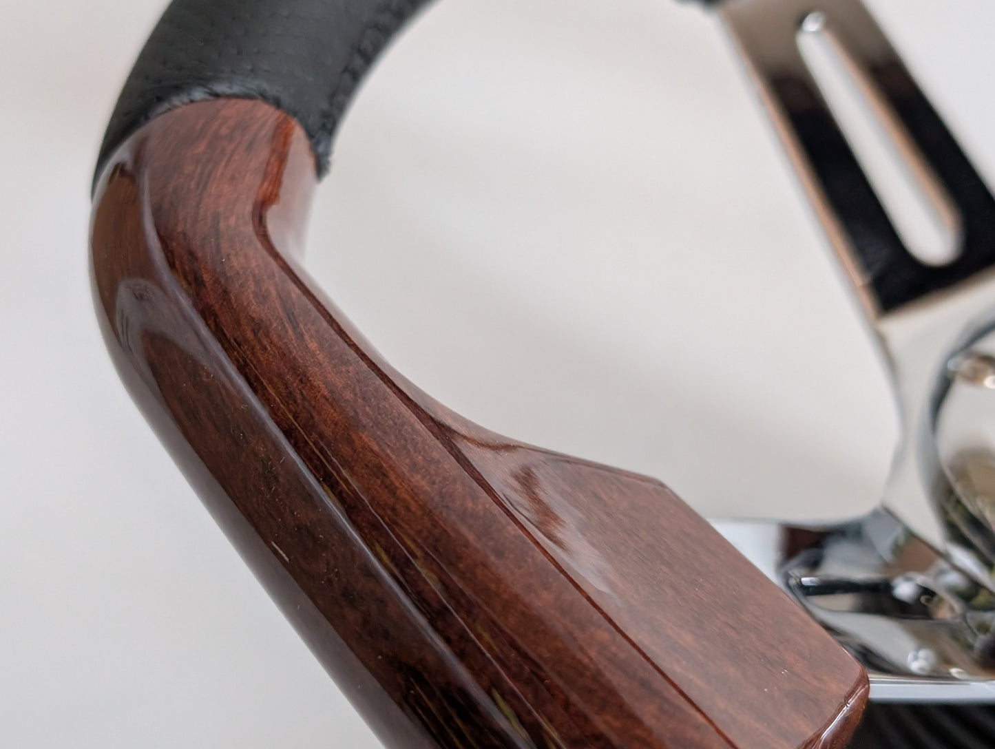 Steering Wheel For Mitsubishi Pajero 1st generation Montero Shogun (1982-1991) - Flat Bottom, Wood, Vintage, Black Leather, Chrome spokes, 350 mm