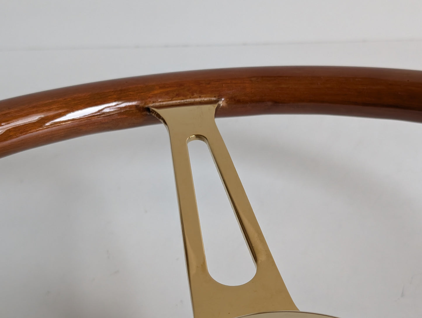 Steering Wheel For BMW E24 E28 E30 E32 E34 (1986-1992) - Solid Wood, Vintage Gold Spokes, Classic Style, 380 mm