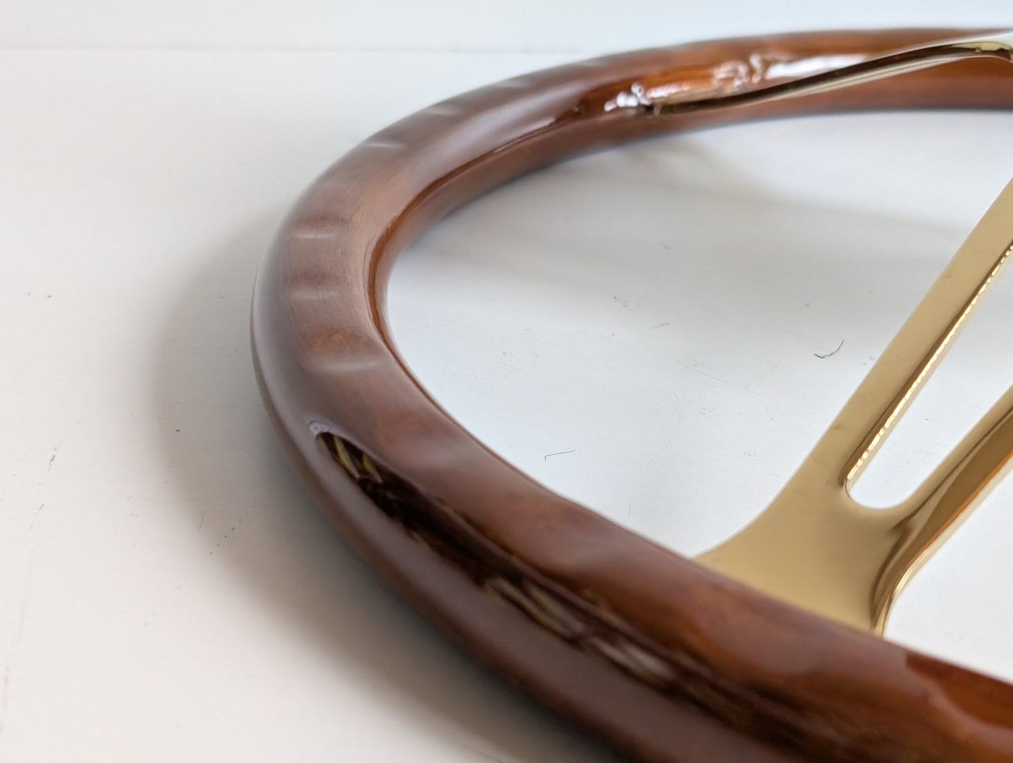 Steering Wheel For BMW E24 E28 E30 E32 E34 (1986-1992) - Solid Wood, Vintage Gold Spokes, Classic Style, 380 mm