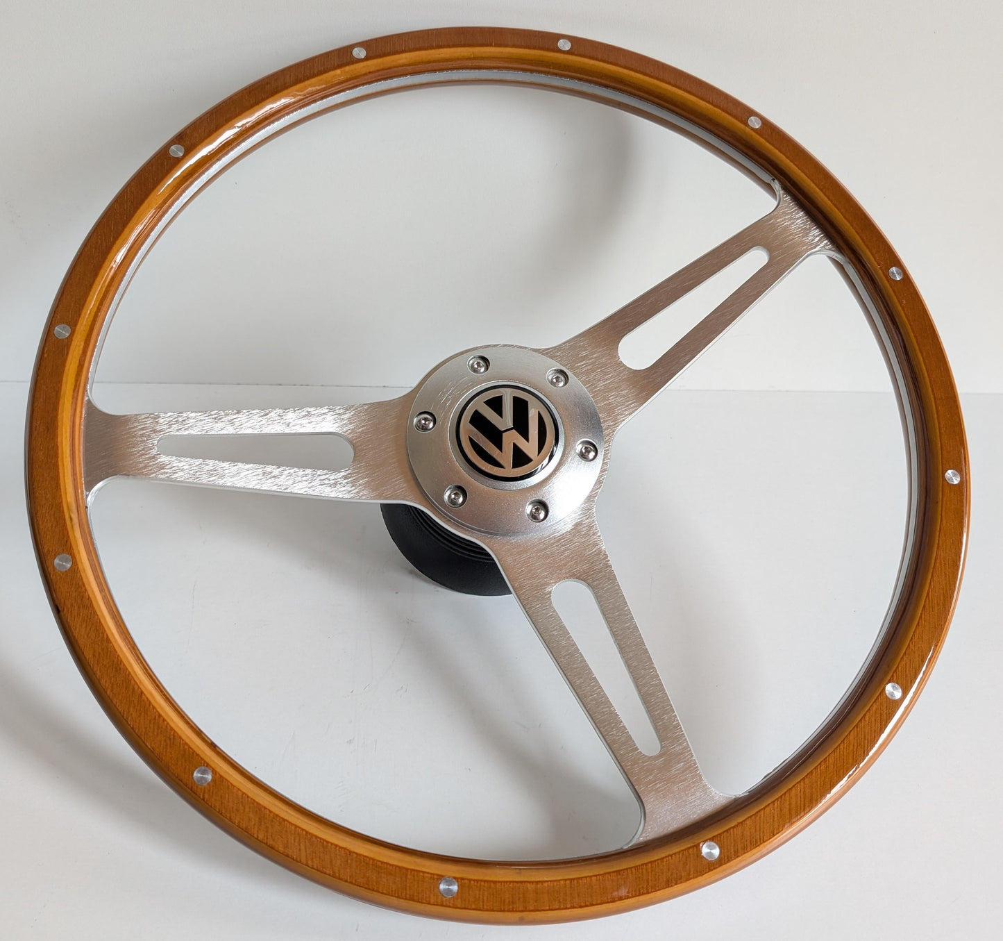 Steering Wheel For VW Bus T4 Transporter Caravelle Multyvan (1995-2000) - Light Wood Rim, Classic, Vintage Vision, Silver Spokes, 380 mm