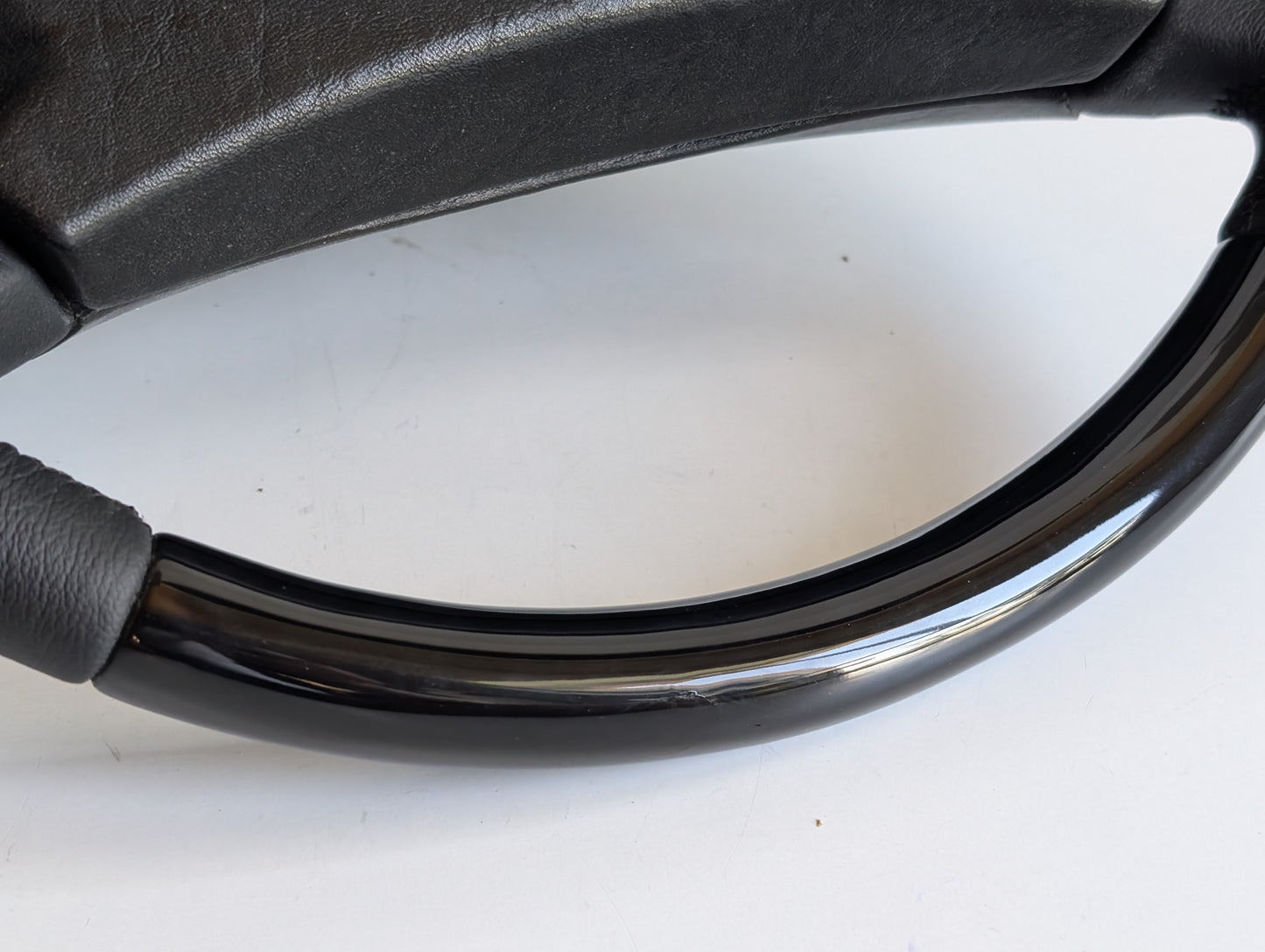 OEM Steering Wheel For Mercedes Benz Black Wood W123 W124 W201 W126 R107 (1978-1992) - OEM