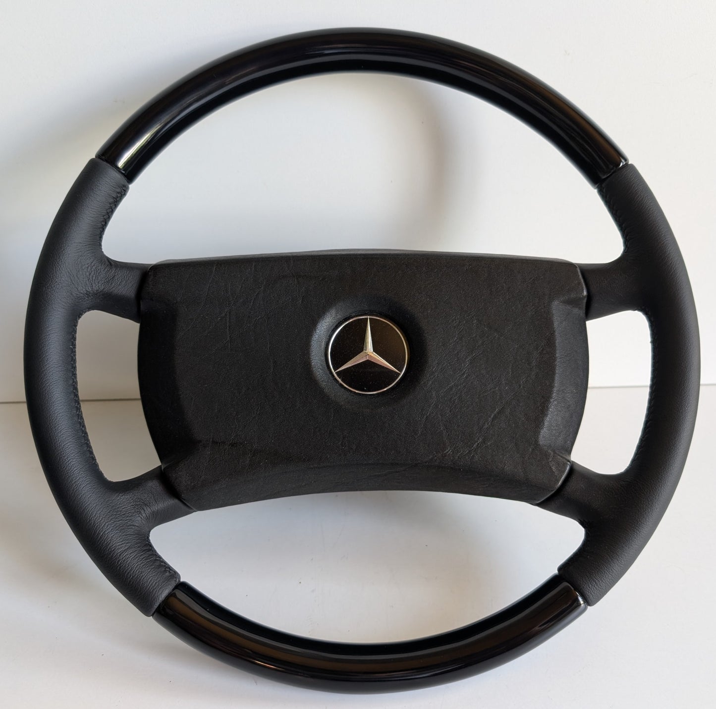 OEM Steering Wheel For Mercedes Benz Black Wood W123 W124 W201 W126 R107 (1978-1992) - OEM