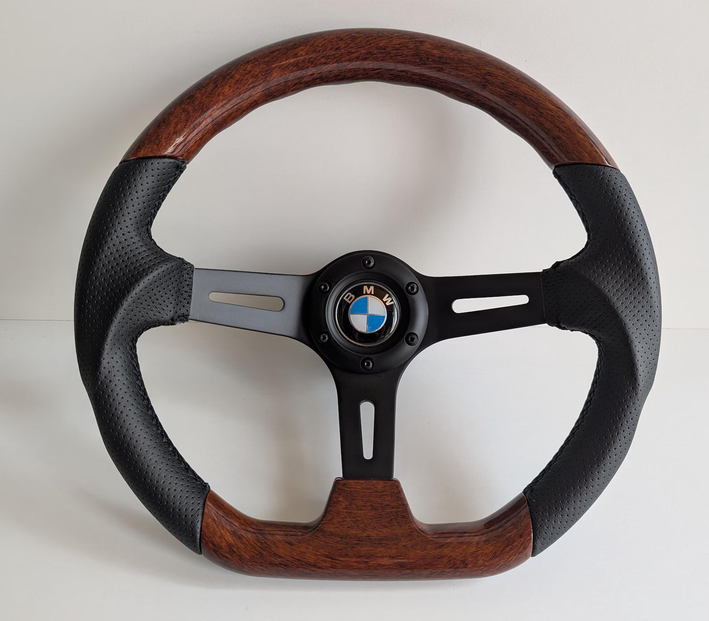 Steering Wheel For BMW Z3 E36 E38 E39 1996-1999  Wood , Flat Bottom, Black Matte Spokes, Sport Design,Wooden 350 mm