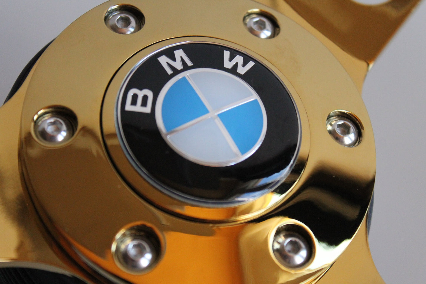 Steering Wheel For BMW E24 E28 E30 E32 E34 (1986-1992) - Solid Wood, Vintage Gold Spokes, Classic Style, 380 mm