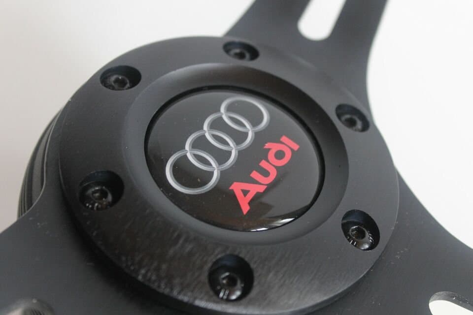 Steering Wheel For AUDI A3 A4 A6 A8 8L B5 C5 S4 S6 (1996-2003) - Solid Wood, Black Trim, Vintage, Black Spokes, 350 mm