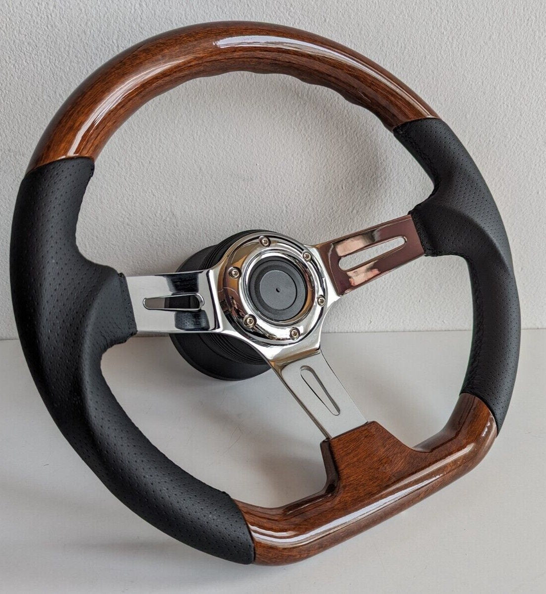 Steering Wheel For Mercedes Benz W124 W210 W140 R129 SL W202 R170 SLK W208 Flat Bottom, Wood, Vintage, Black Leather, Chrome spokes, 350 mm