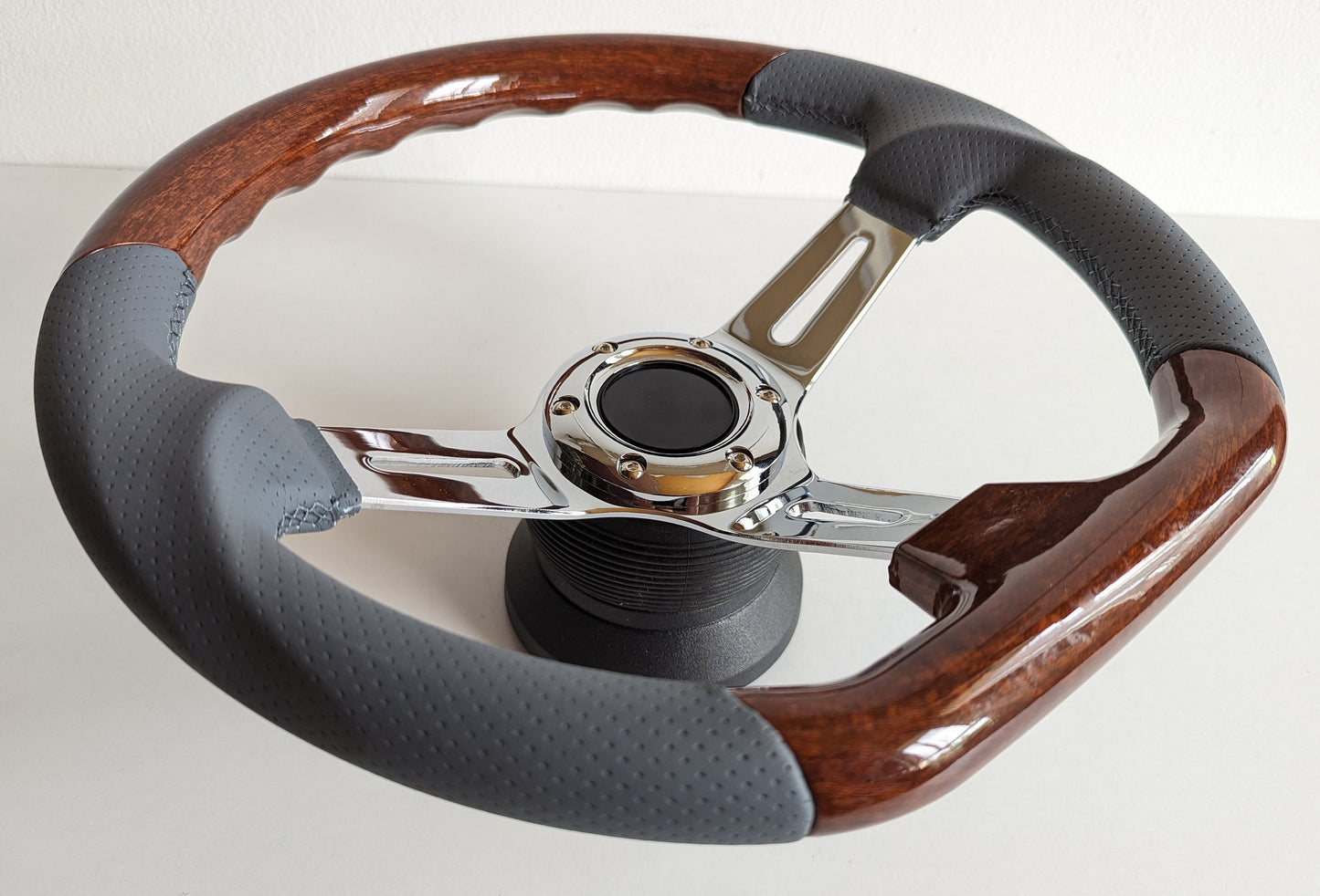 Steering Wheel For Mercedes Benz W123 W124 W126 W201 R107 - Wood, Grey Perforated Leather, Vintage, Chrome Spokes, 350mm