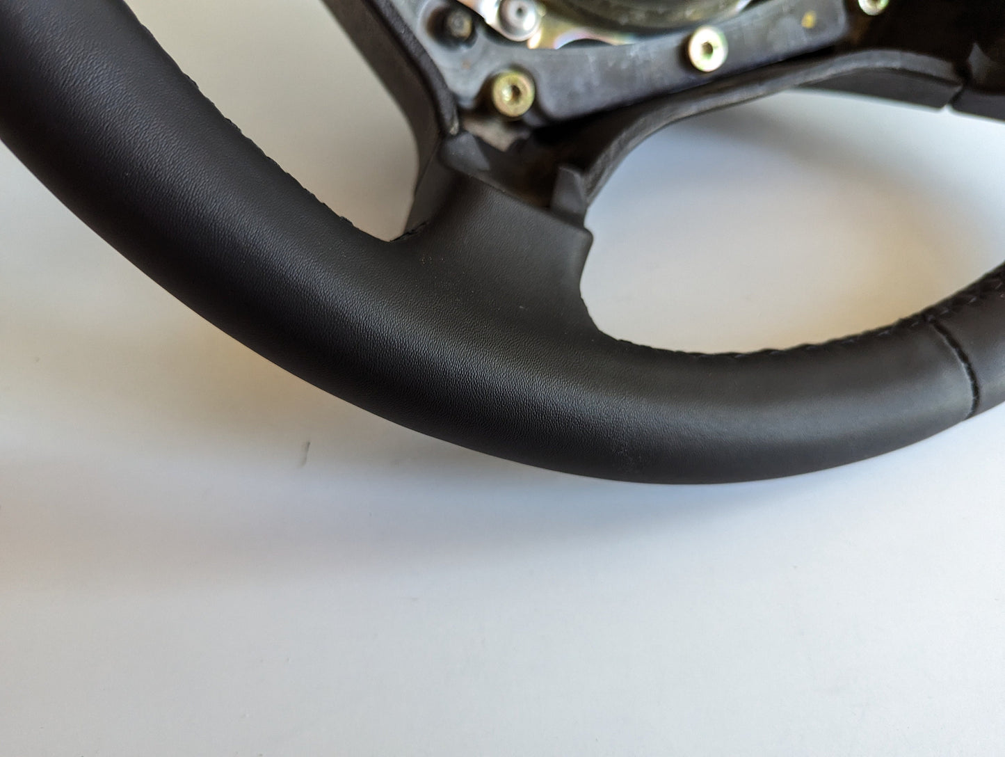 Steering Wheel For W124 W202 W140 R129 W210 (1994-1998) OEM Reupholstered 390mm New Leather