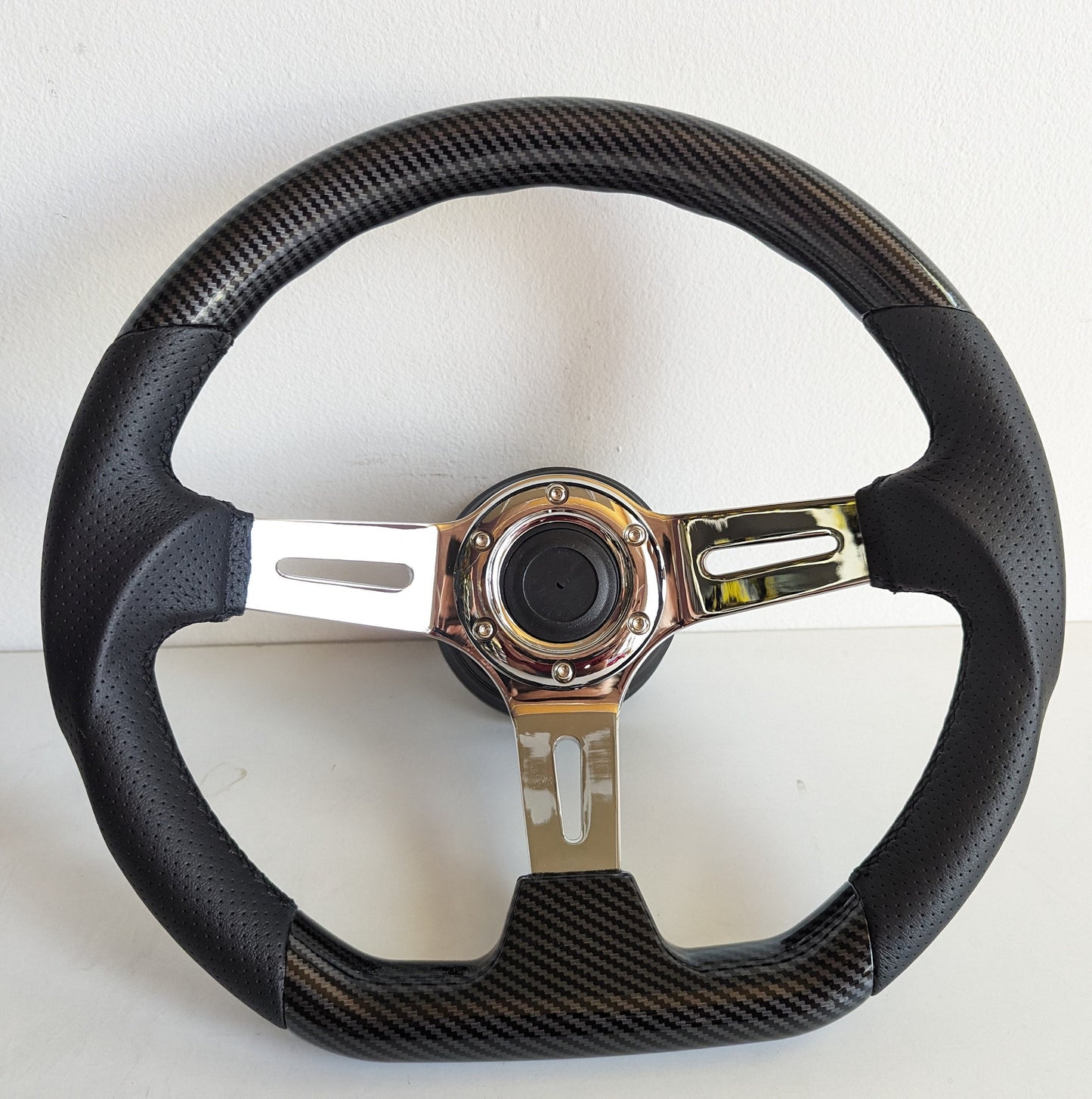 Steering Wheel For Subaru Impreza 1 Legacy 1800 Vivio - Carbon Look, Flat Bottom, Chrome Spokes, Sport Design, 350 mm