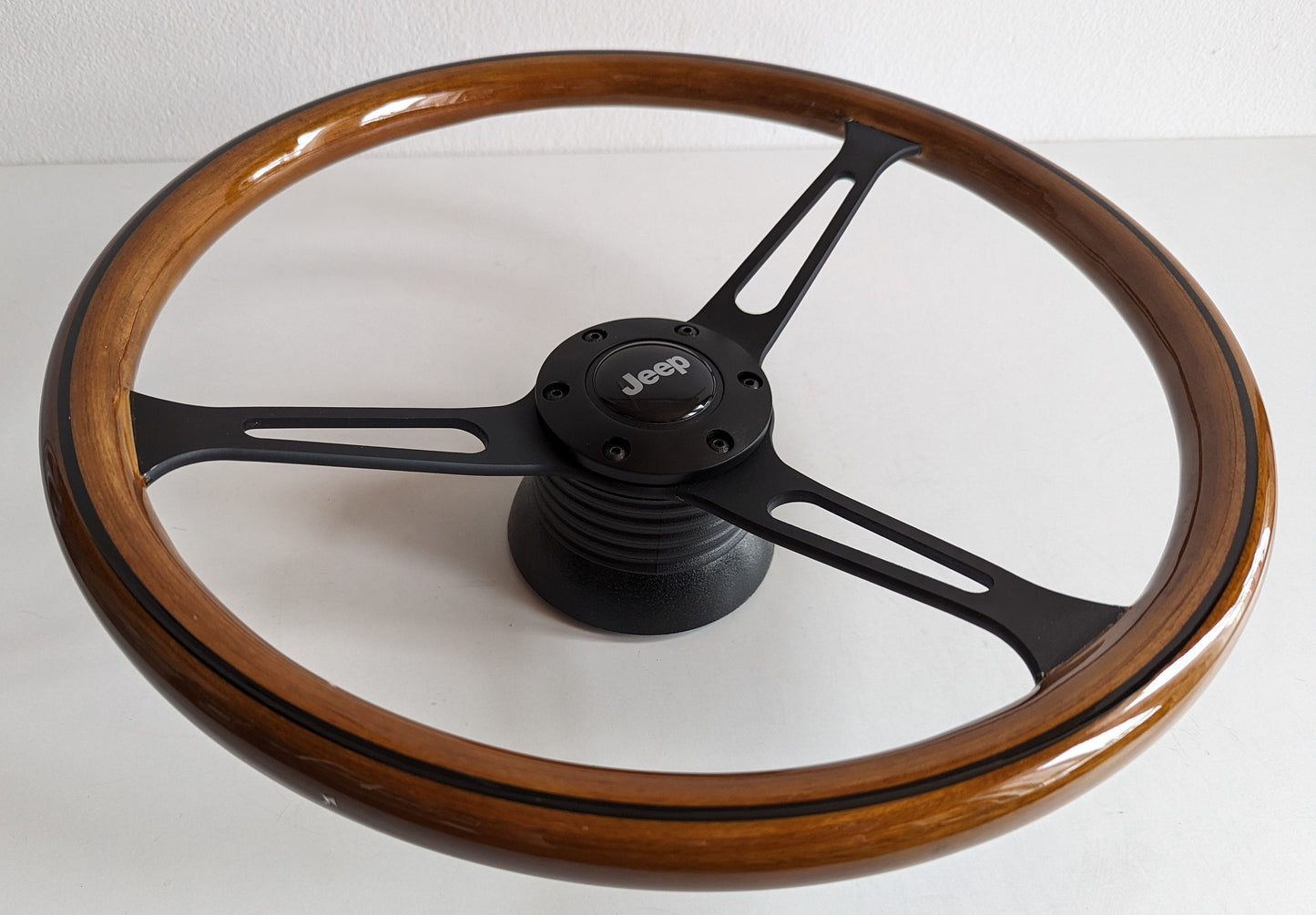 Steering Wheel For Jeep Cherockee Wagoneer Renegade CJ 3 5 6 7 Golden Eagle Laredo Pick up - Wooden Rim, Black Spokes, Black Trim, Classic, 380mm