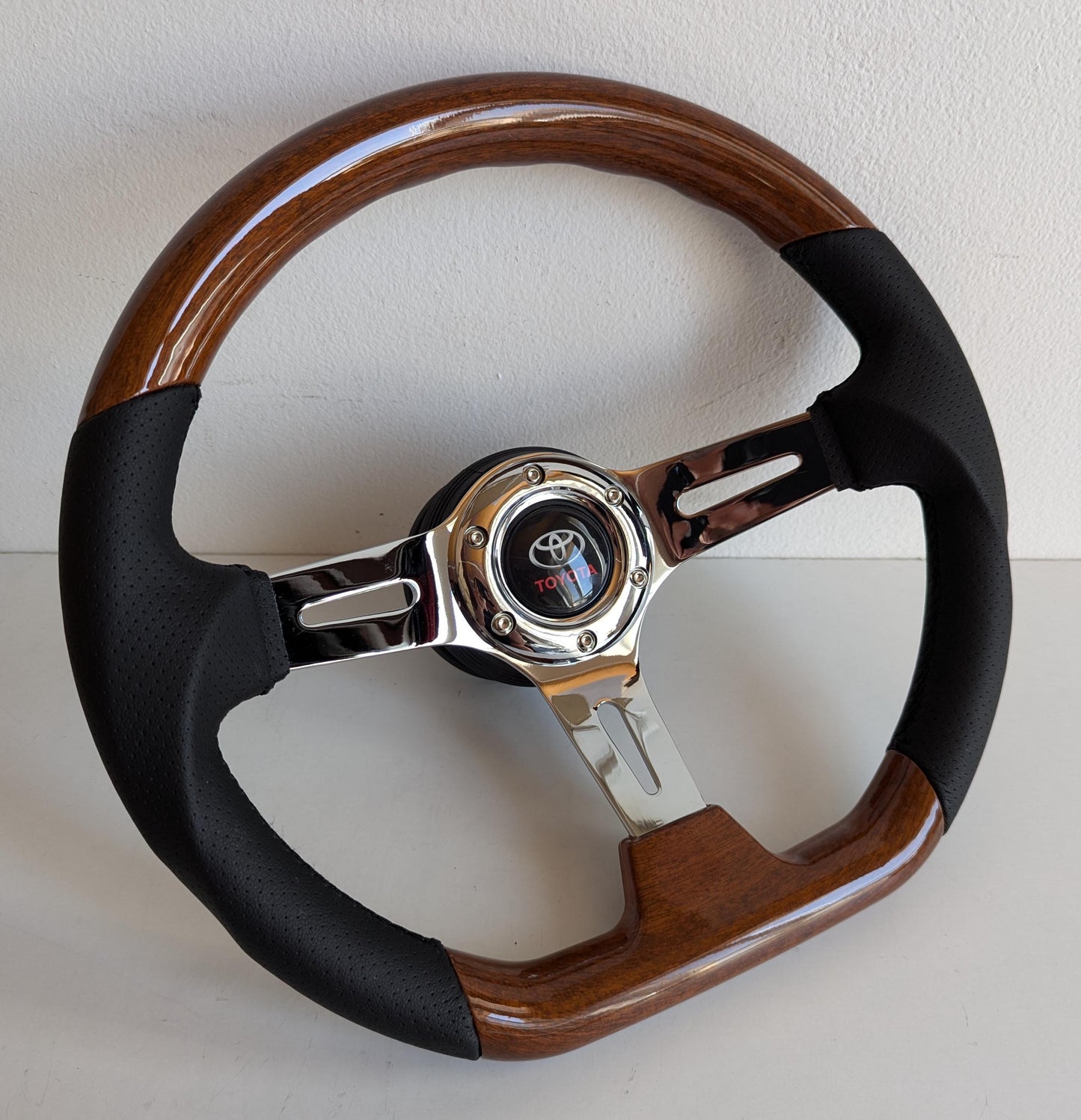 Steering Wheel For TOYOTA Celica Supra Mr2 Corolla Hiace - Carbon Look, Flat Bottom, Chrome Spokes, Sport Design, 350 mm