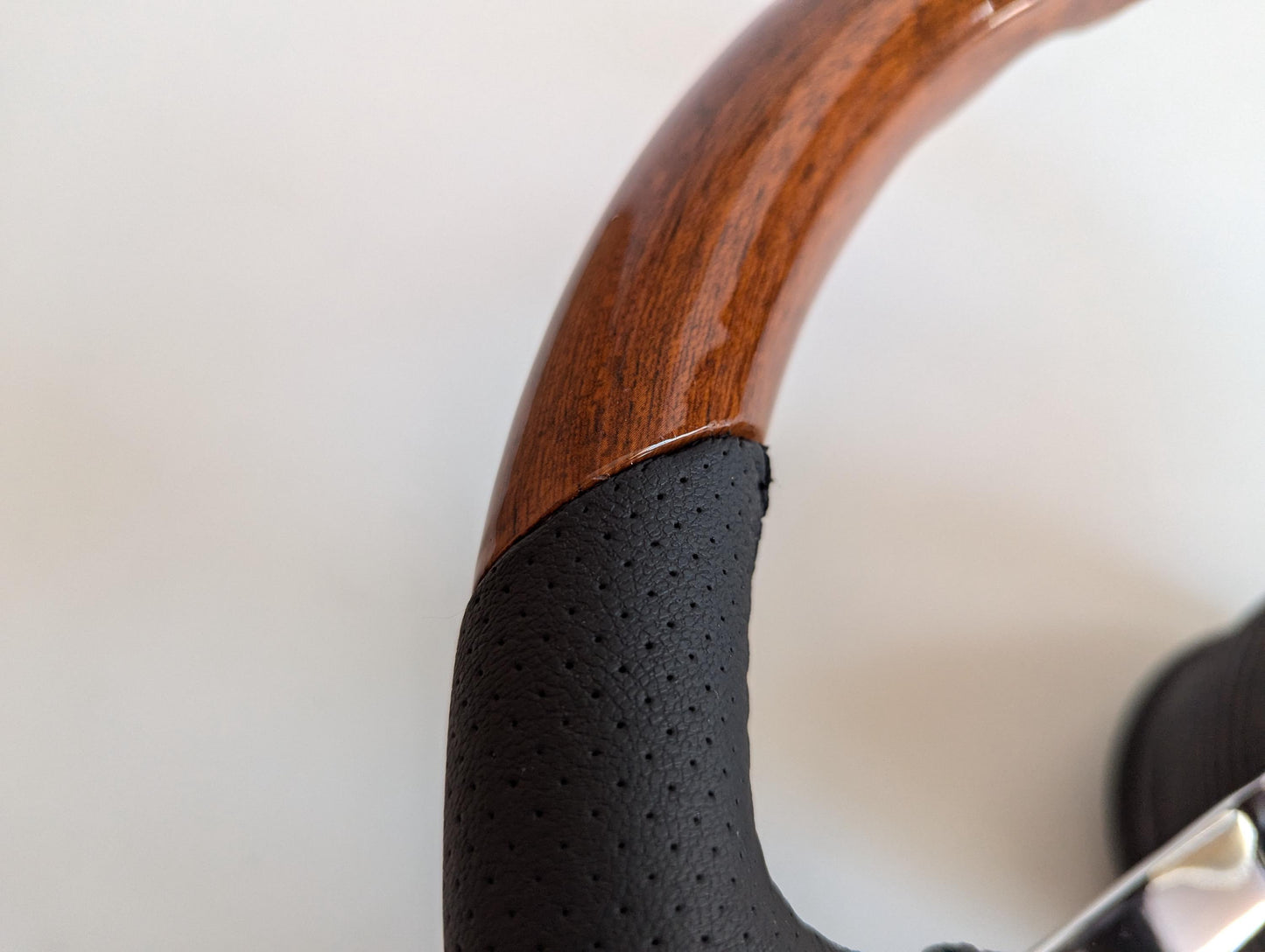 Steering Wheel For TOYOTA Celica Supra Mr2 Corolla Hiace - Carbon Look, Flat Bottom, Chrome Spokes, Sport Design, 350 mm