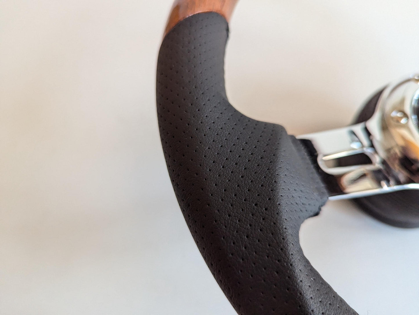 Steering Wheel For TOYOTA Celica Supra Mr2 Corolla Hiace - Carbon Look, Flat Bottom, Chrome Spokes, Sport Design, 350 mm